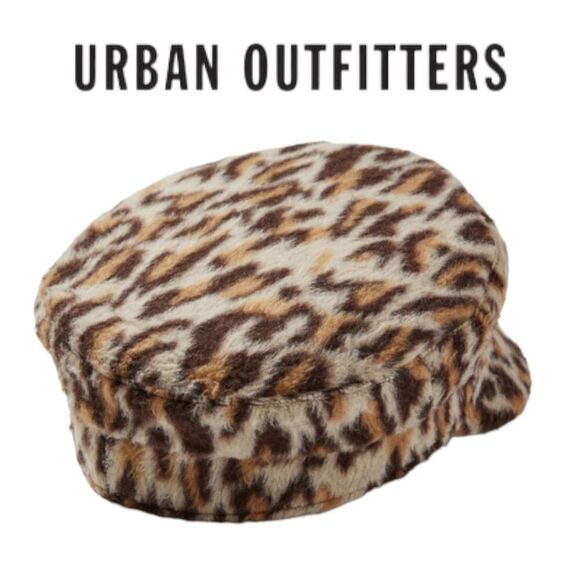 NEW Urban Outfitters UO Wooly Printed Cabbie Cap Hat - Picture 2 of 2